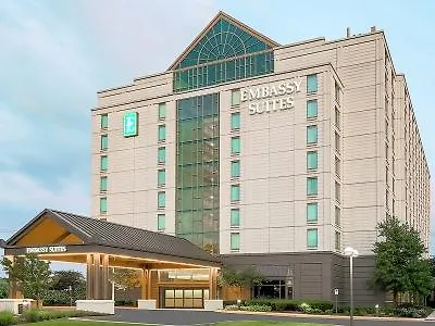 Hotel Embassy By Hilton Chicago