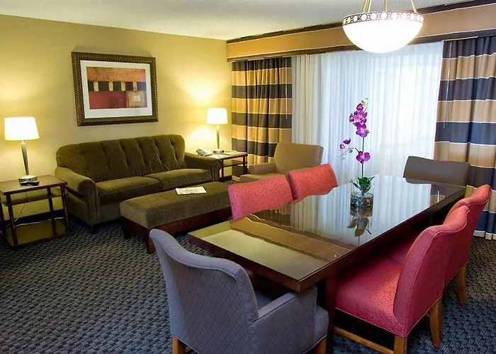 Embassy By Hilton Chicago
