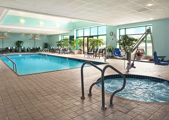 Embassy By Hilton Chicago Hotel 3*