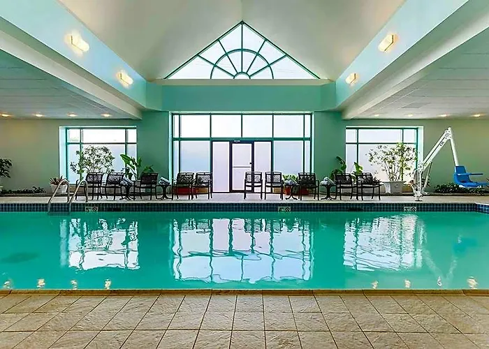 Embassy By Hilton Chicago Hotel 3*