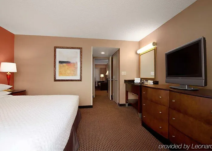 Embassy By Hilton Chicago Hotel
