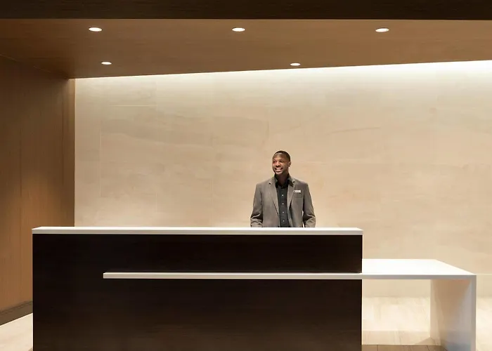 Embassy By Hilton Chicago 3* Lombard